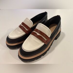 Gianna Bini Stylish Women's Loafers in White, Black and Brown